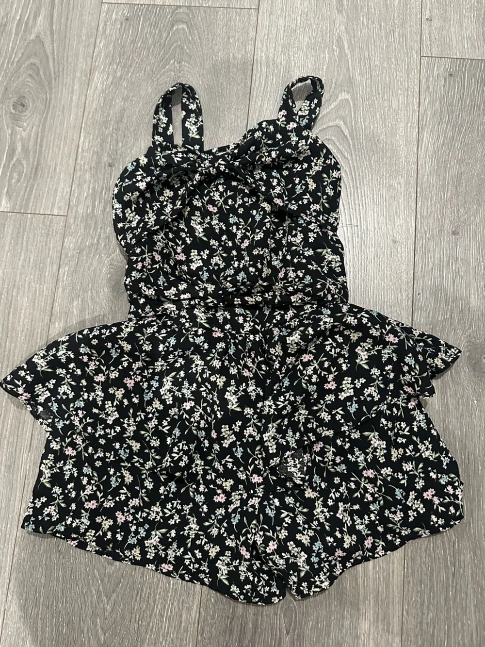 Hannah Banana Black Floral Romper with Pink & Cream Blossoms size 4T - Picture 1 of 4
